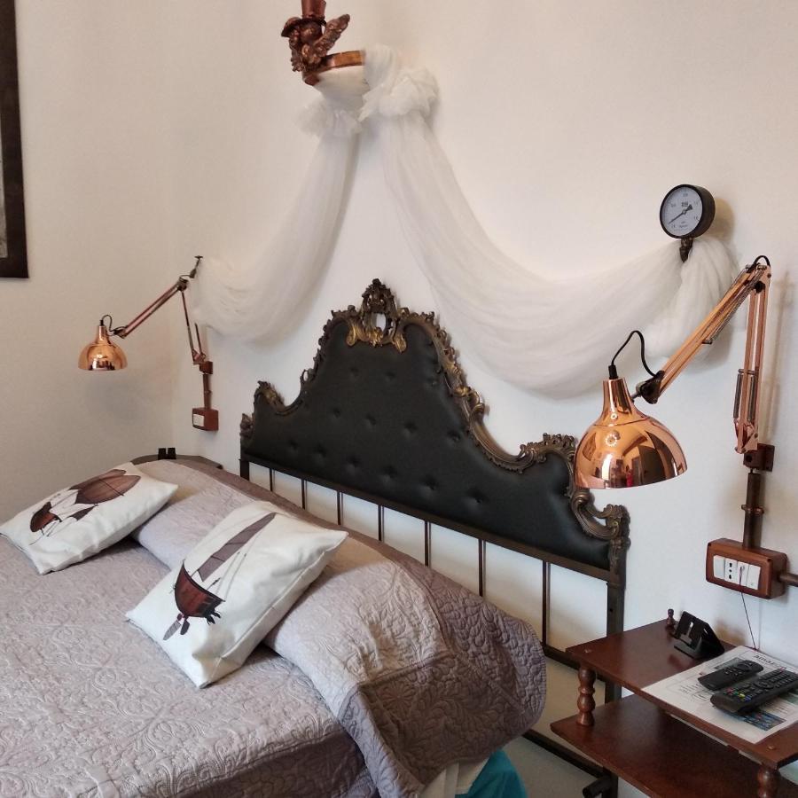 Bb Sharingloft Sirmione Bed & Breakfast Bagian luar foto